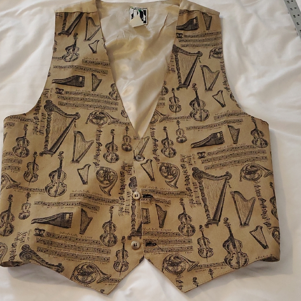 Investments Vest Size XL Musical Instruments